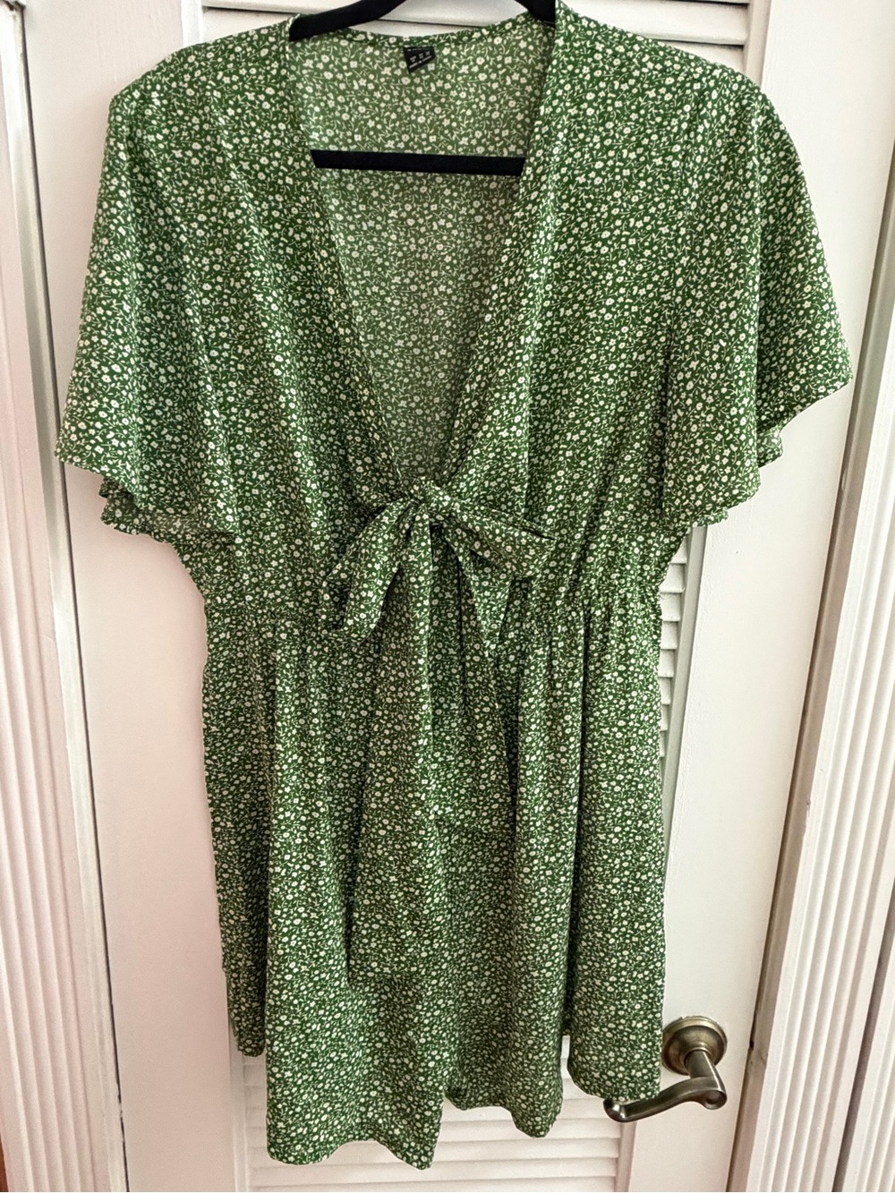 SHEIN Green Floral Tie-Front Women’s Romper Size XL